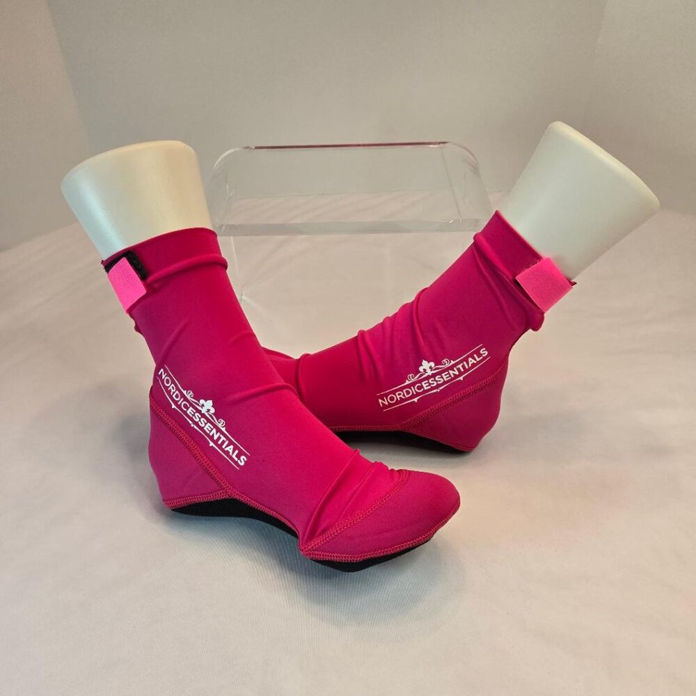 Beach Socks  Wear in Sand, Playing Volleyball & Water -Unisex/Kids Sz XS Pink